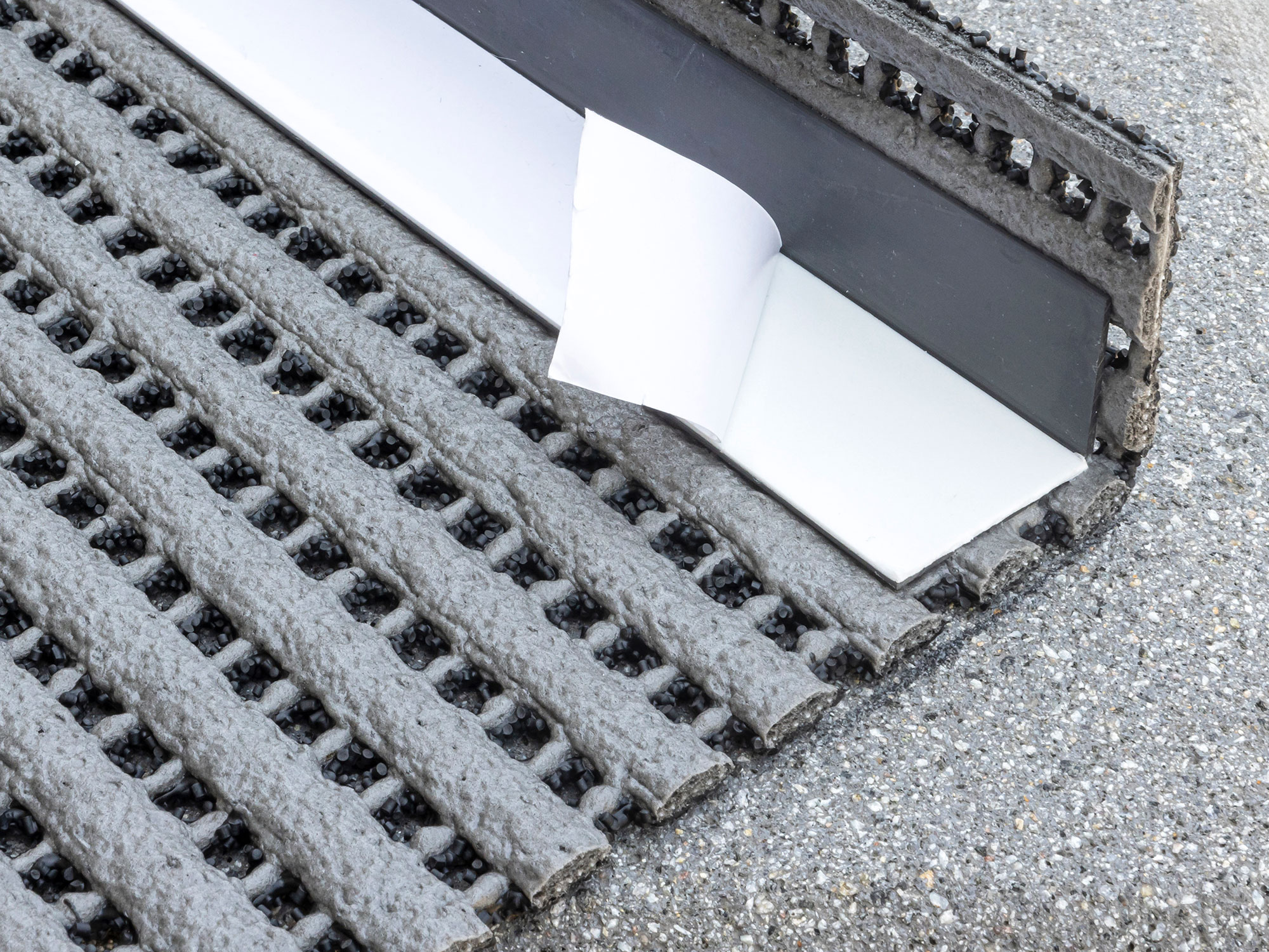 stufenmatte-aussen-unico-graphit-3