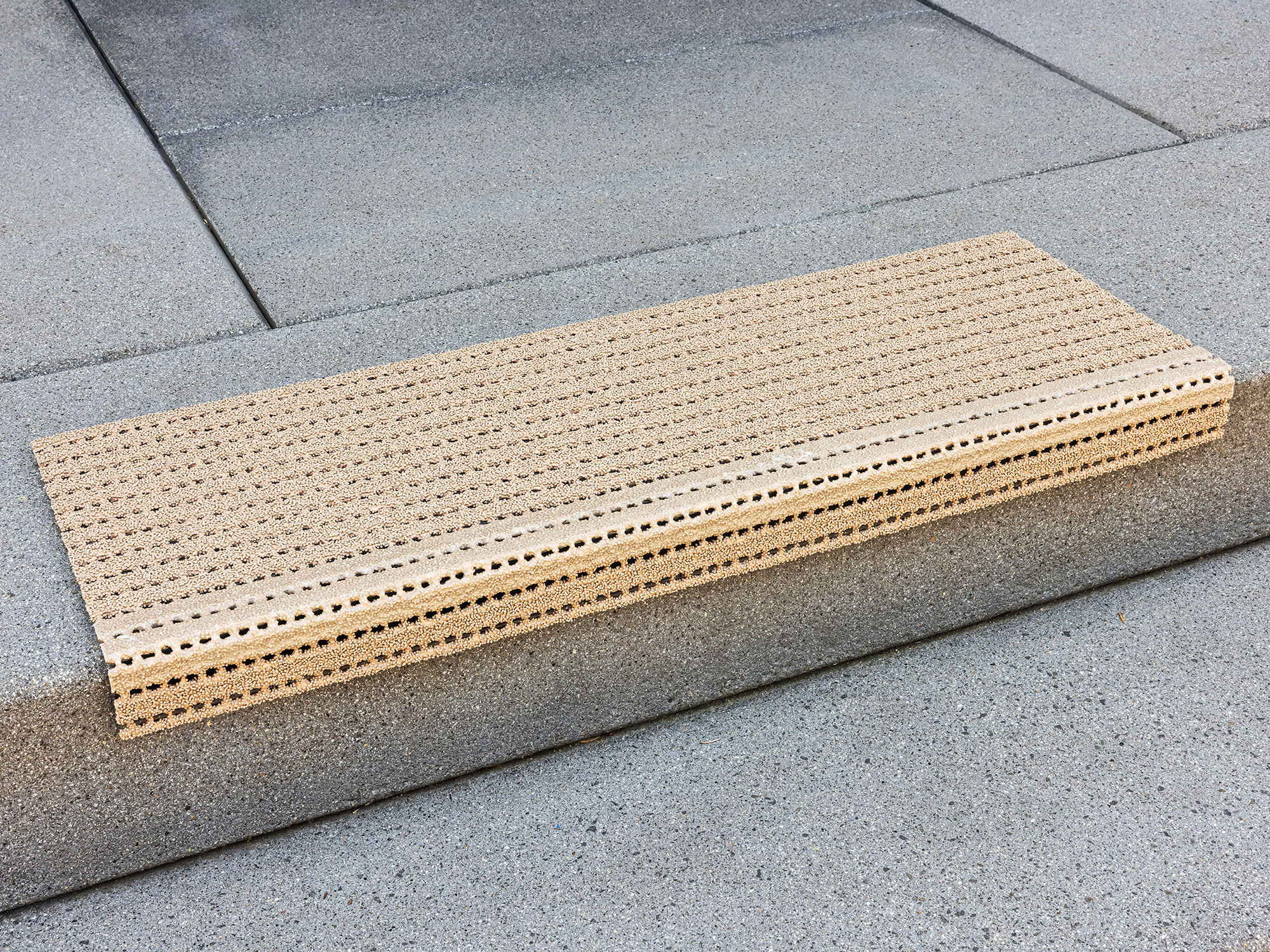 stufenmatte-aussen-unico-sand-2