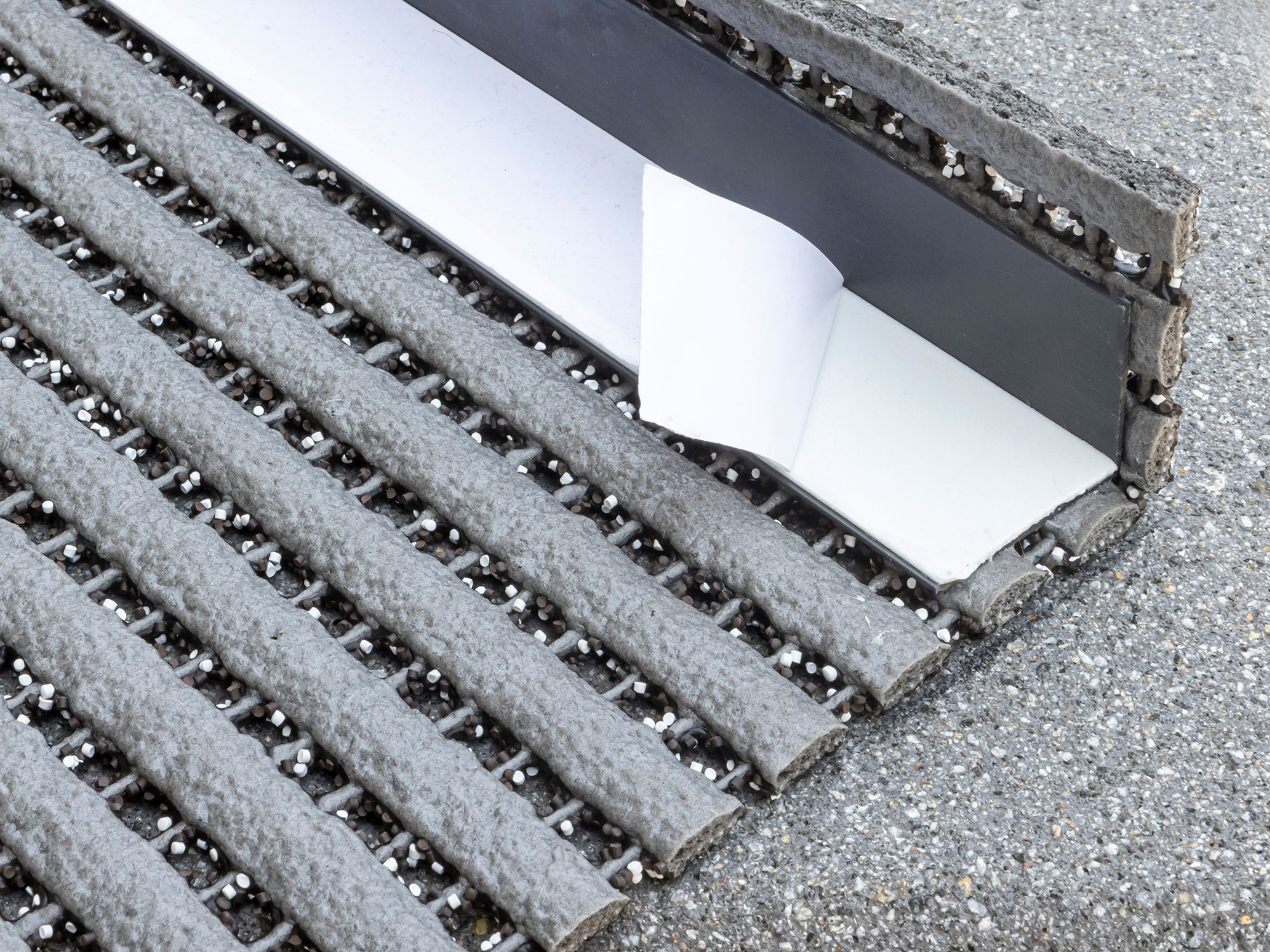 stufenmatte-aussen-zentaurus-braun-3